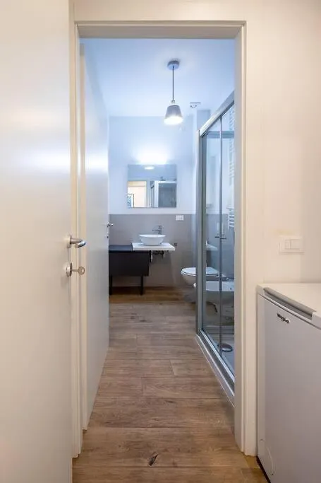 Apartment Raggio Di Sole - Home For 4 Verona