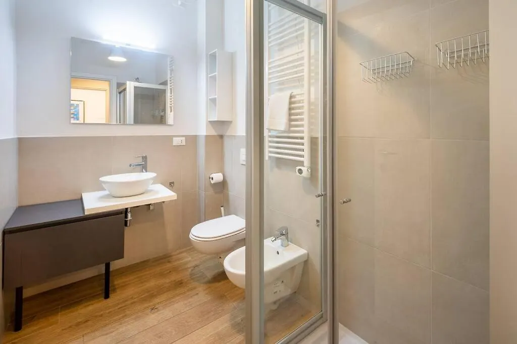 Raggio Di Sole - Home For 4 Verona Apartment